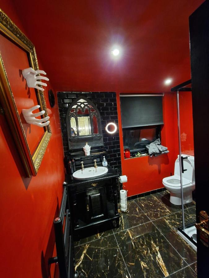 Wednesday'S Family Rooms York Eksteriør billede